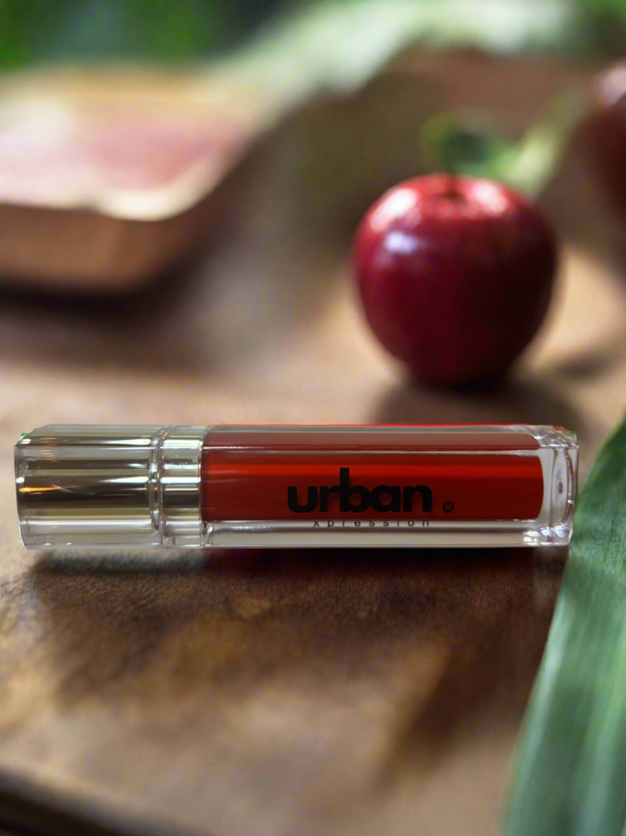 Vegan certified liquid lipstick with shea butter, waterproof, matte finish.