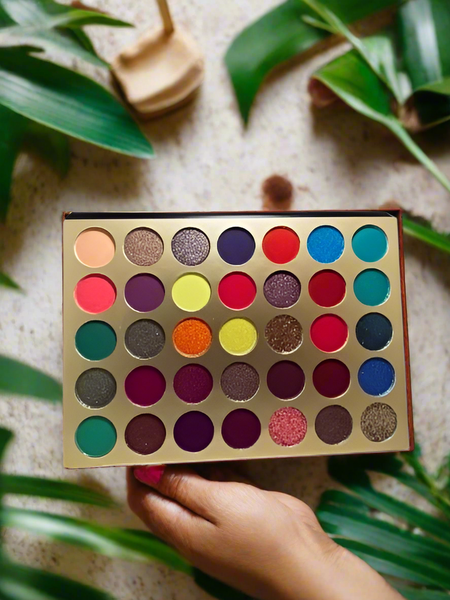 Palettes à paupières shimmer vegan 35 couleurs éclatantes de urban xpression.